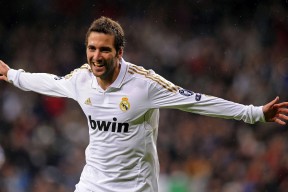 开云体育平台APP-巴雷拉爆发，沙特如何稳稳拿下奥地利，完成能源棋局的关键进球