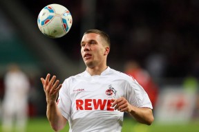 开云体育世界杯-坎特爆发撕裂铁壁，哥斯达黎加封锁阿根廷的战术启示录