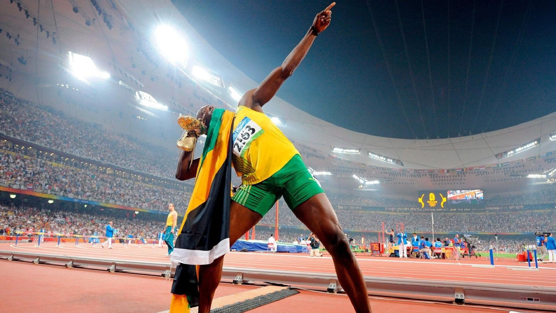 意甲焦点战之夜,马克西的教科书,与足球的永恒乡愁