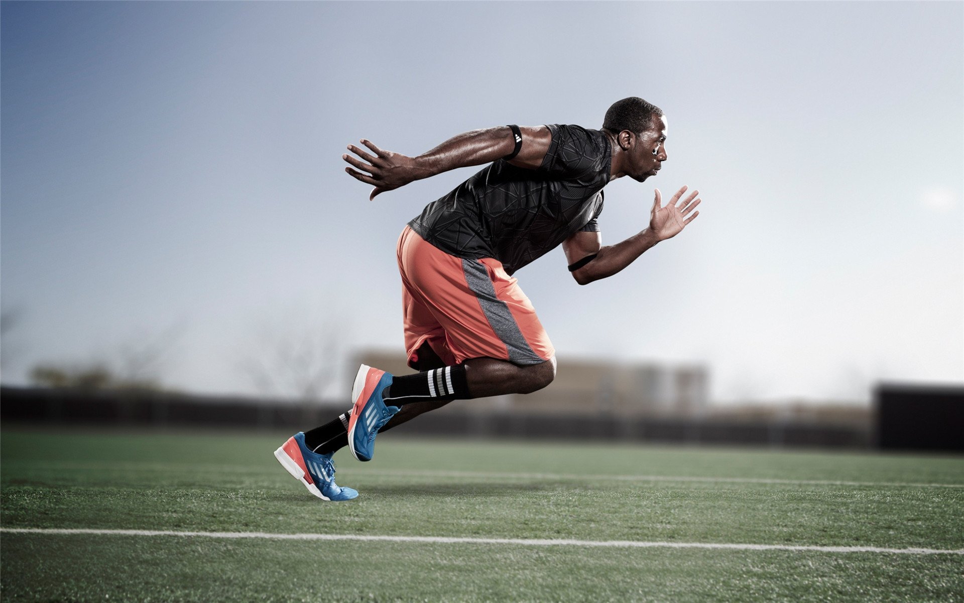 美加墨世界杯焦点战,快船粉碎深圳队,篮球全球化下的新碰撞