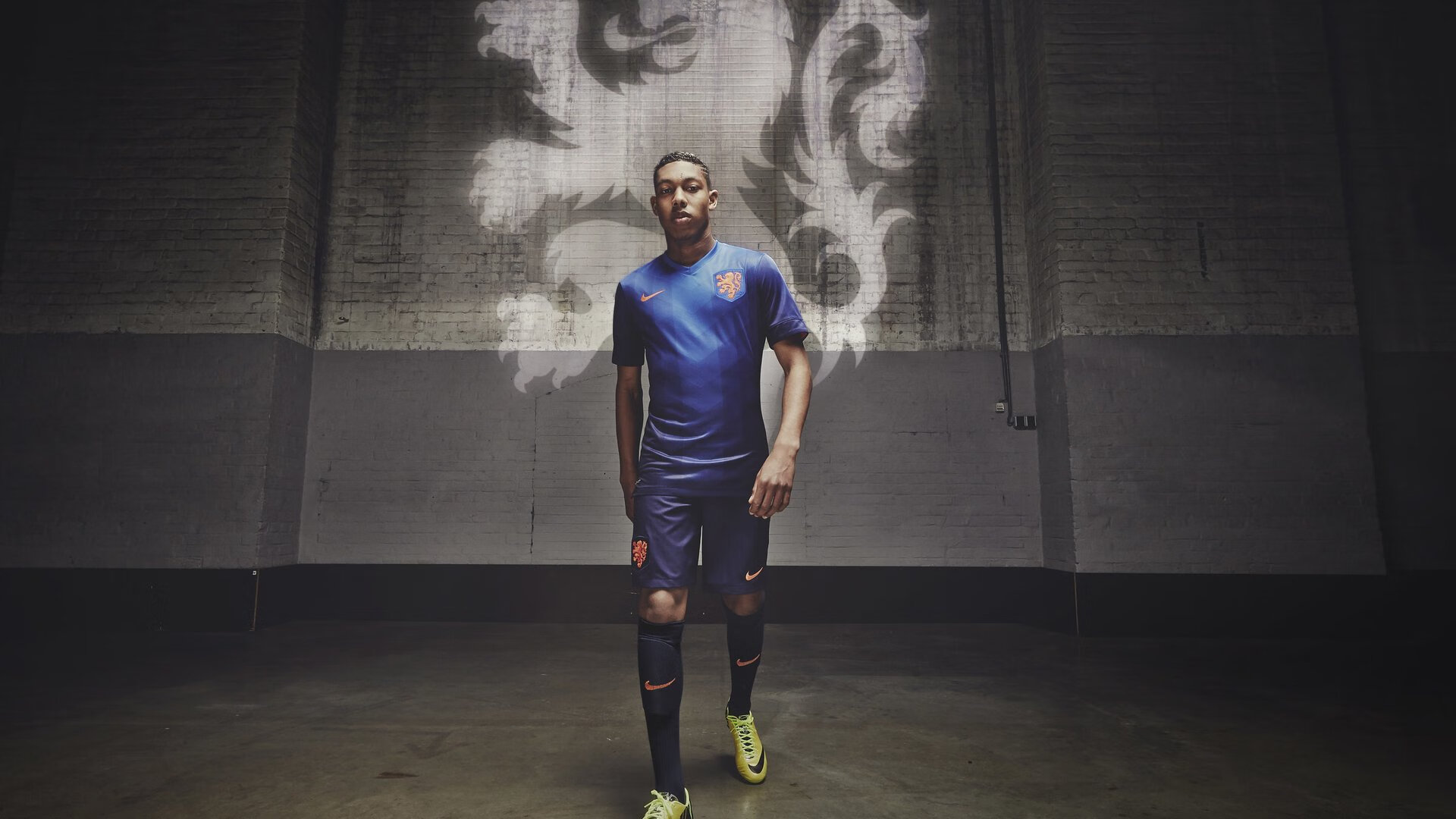 欧冠半决赛之夜,弗拉霍维奇,一个名字如何击碎一座城池